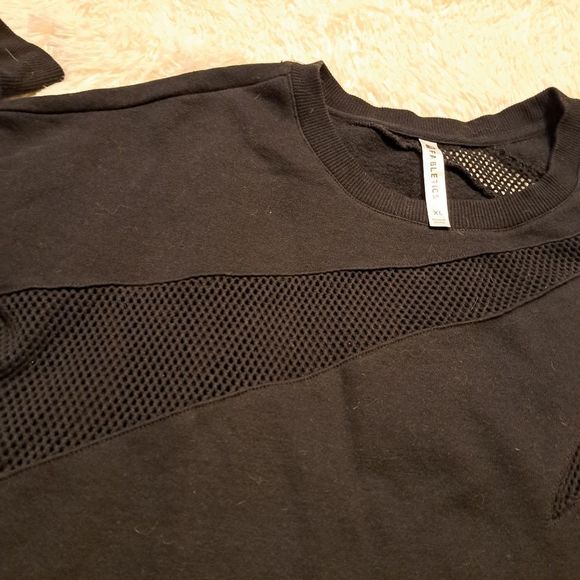 Fabletics Agon Top  (B14) - Picture 6 of 7